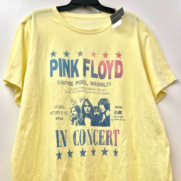 Pink Floyd Tops - Pink Floyd In Concert Yellow Women’s Tee 3X NWT